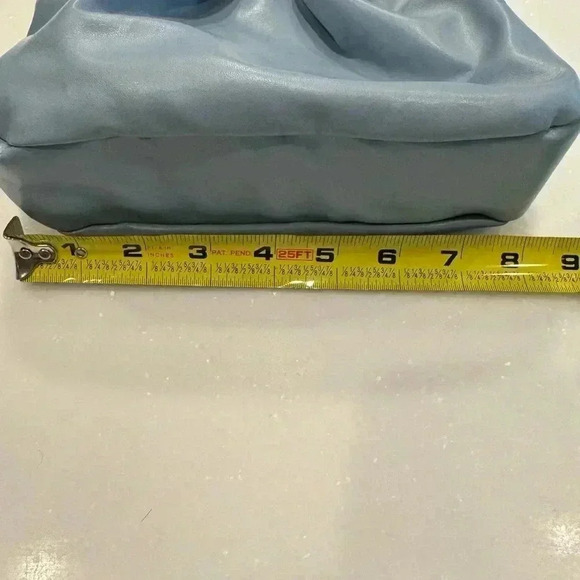 Ukpia small blue handbag with chain for cross body option - Picture 12 of 13